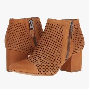 Lucky Brand Jakelyn Bootie in Cafe Size 9